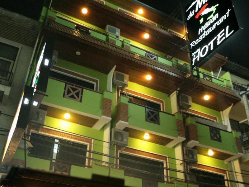 Max Residence Pattaya Extérieur photo